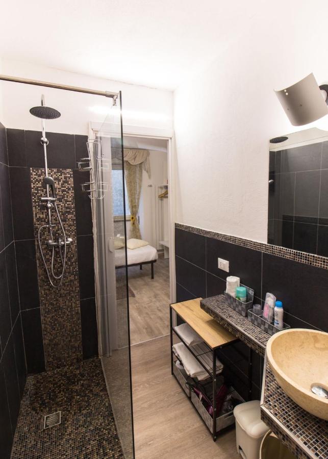 Loft & Espace Maison 1706 Lago Orta Borgomanero Bagian luar foto